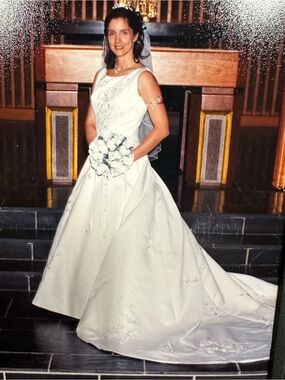 Lady Eleanor Wedding Dress